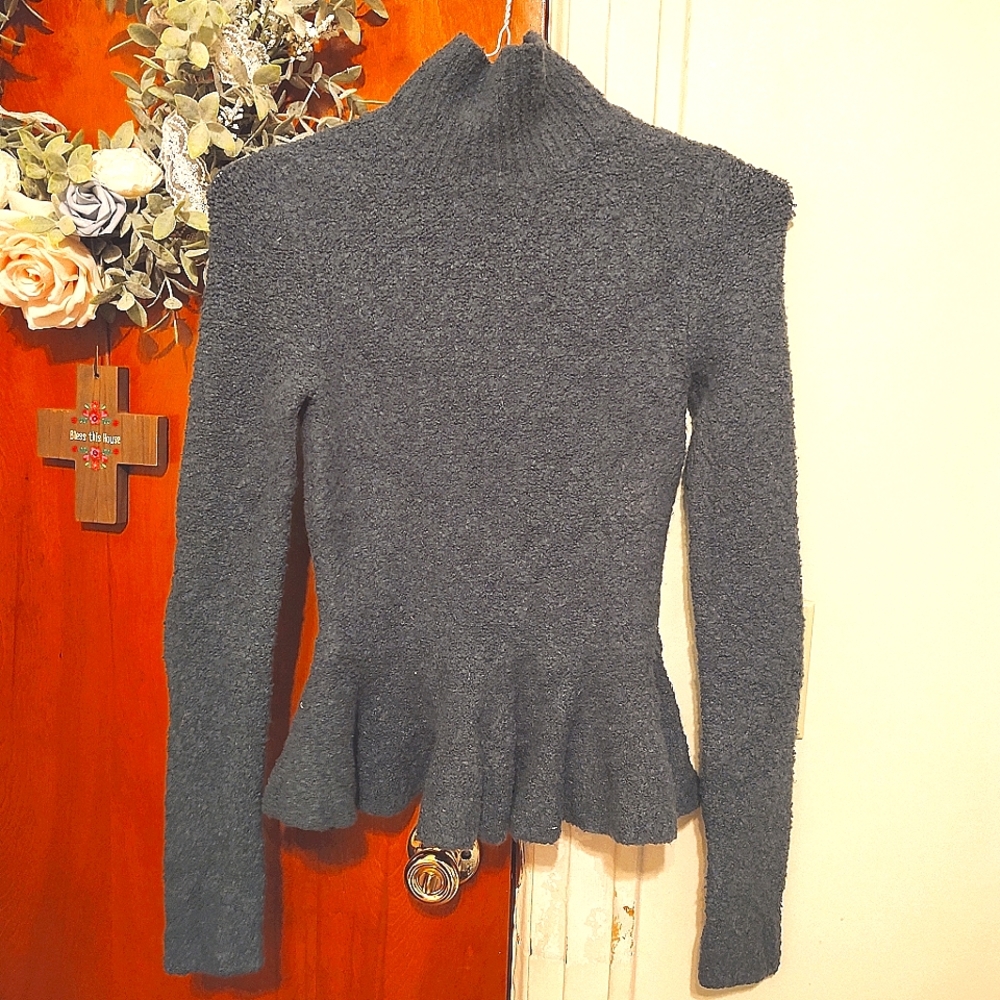 Victoria's Secret Moda International Wool Ruffled Sweater in Forest Green, XS